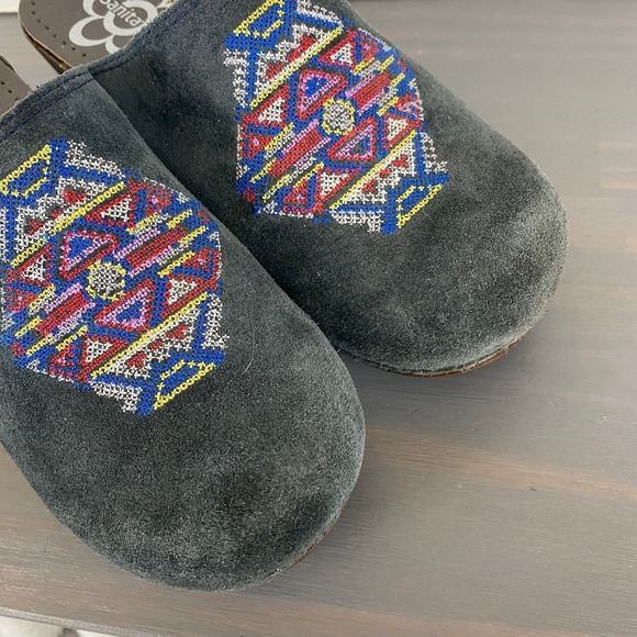 Sanita Danish Clogs Suede Nurse Work Shoes Size 7.5 EU38 Gray Boho Aztec Chunky - Picture 2 of 9